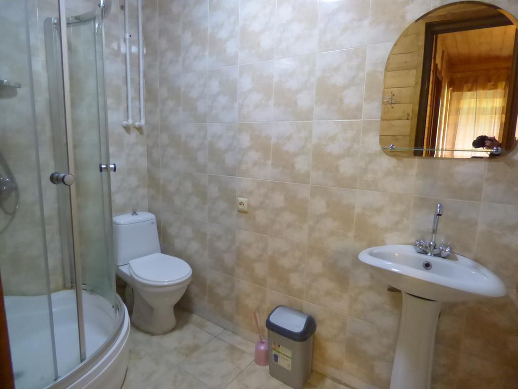 Hotel Hatsvali Μέστια Δωμάτιο φωτογραφία